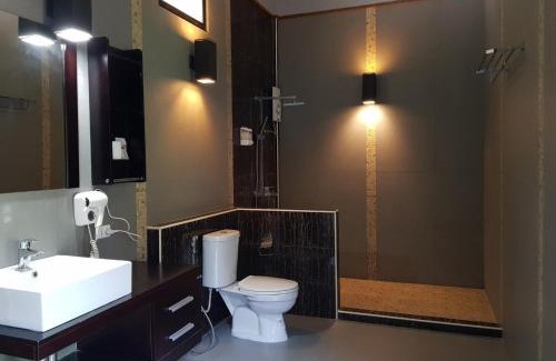 Samut Songkhram Resort | The Grace Amphawa