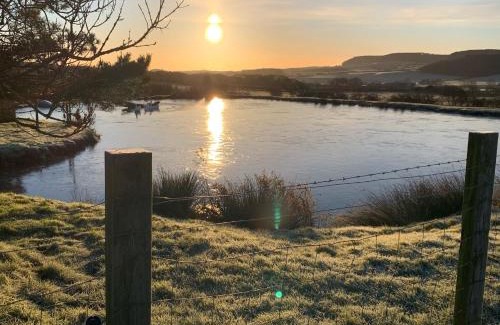 Scarborough House | The Grainary Cottages