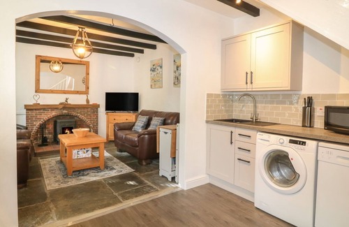 Saint Breward Cottage | THE GRANARY, pet friendly, character holiday cottage in St Tudy