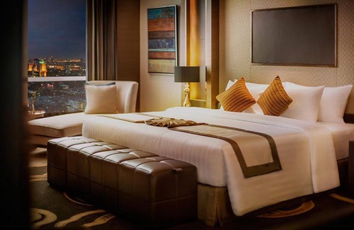 Hua Mak Hotel | The Grand Fourwings Convention Hotel