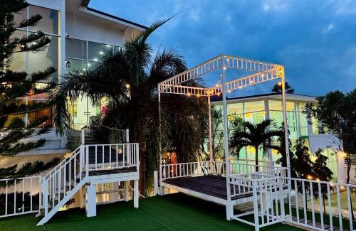 Pattani Villa | The Grand Pool Villa Pattani