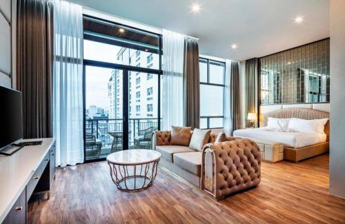 Phlabphla Hotel | The Grand Sala Thai