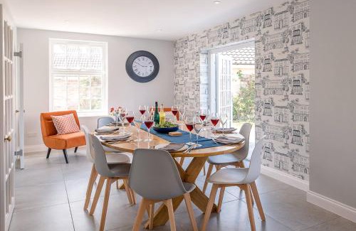 Aldeburgh House | The Grange, Aldeburgh