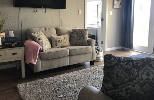 Candler House | The Gray House at Lake Weir