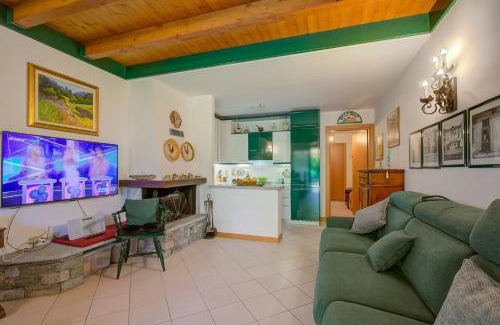 Gignese House | The Green Emerald Family Retreat - Happy Rentals