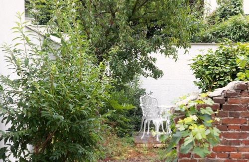 Sint-Andries Bed & Breakfast | The Greenhouse