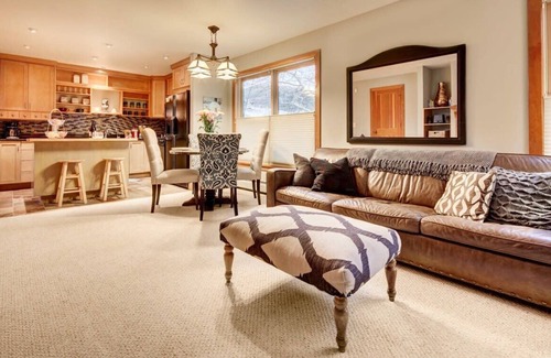 Deer Valley House | The Greyhawk - 2BR/2BA, Old Town/Deer Valley