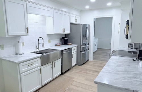 Tougaloo House | The HANLEY House Golfcourse Community