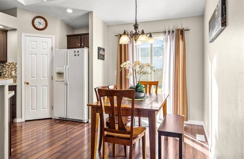 Nampa House | The Happy Haven!