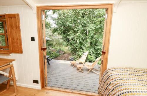 New Forest District House | The Happy Hut