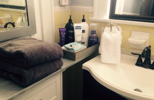 Eastside House | “ The Harmonease” Affordable 30+ nights- Historic East Savannah