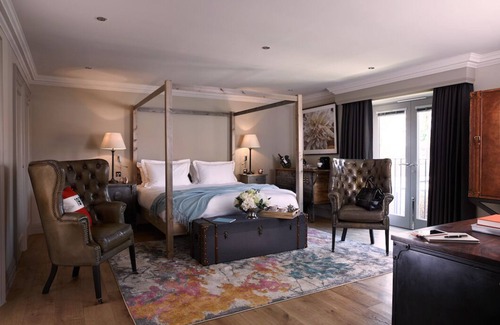 Langham Hotel | The Harper