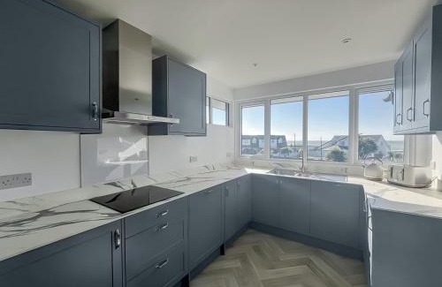 Littlehampton House | The Heights