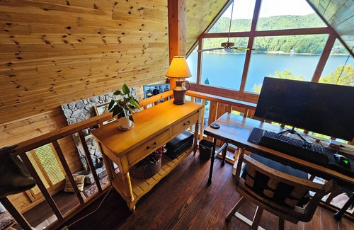 Topton Cabin | The Hemlock Haven at Nantahala Lake