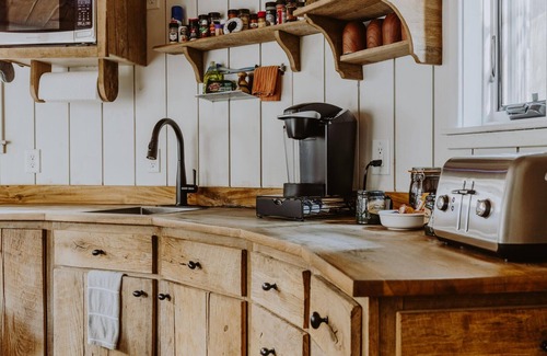 Laurelville Cabin | The Hemlock Treehouse | Hocking Hills