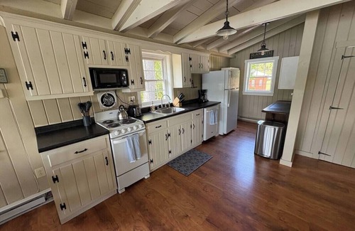 Kennebec House | The Heron Haus - Lakeside Escape in Belgrade Maine