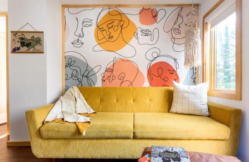 Woodstock Hotel | The Herwood Inn