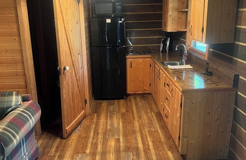 Ava Cabin | The Hidden Cabin