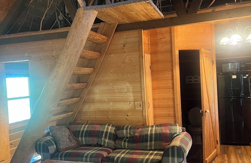 Ava Cabin | The Hidden Cabin