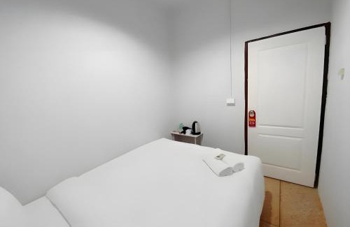 Talat Yot Apartment | The Hidden Khaosan - เดอะ ฮิดเด้น ตรอกข้าวสาร