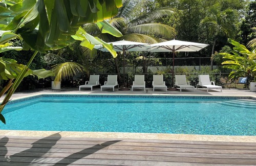 Estate Hull Cottage | The Hideaway Hull Bay Cottage 6
