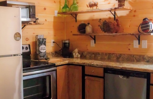 New Tazewell Cabin | The Highlands Cabin Retreat at Norris Lake
