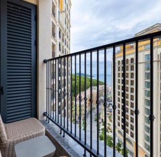 Cua Duong Apartment | The Hillside