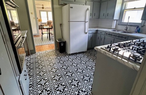 Chandler House | The Historic Hideaway - Charming home on iconic Rout 66 in Chandler, OK