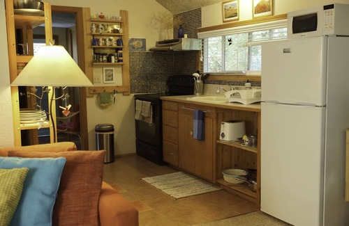 Mitchell Cottage | The Hollyhock Guest House - A peaceful sanctuary !