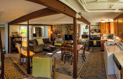 Gloucester House | The Homestead: Elegant Victorian & Maids Quarters