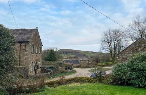 Hollinsclough House | The Homestead