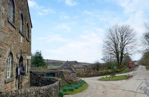 Hollinsclough House | The Homestead