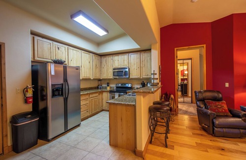 Ruidoso Condo | The Honey Hole is the Sweetest Condo on the River!
