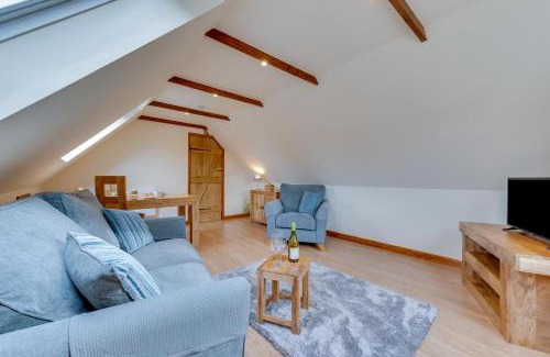 Etchinghill House | The Honey Pot