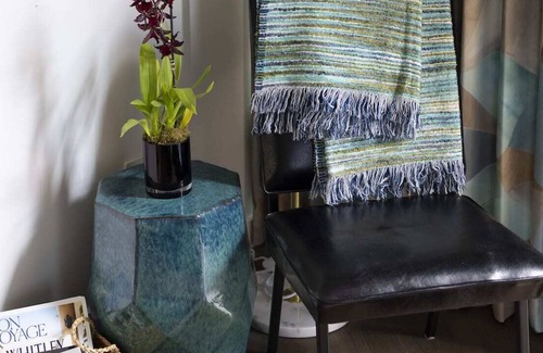 Eureka Valley House | The Hotel Castro | Nearby SF's Best Bars + Restaurants | King Classic Room