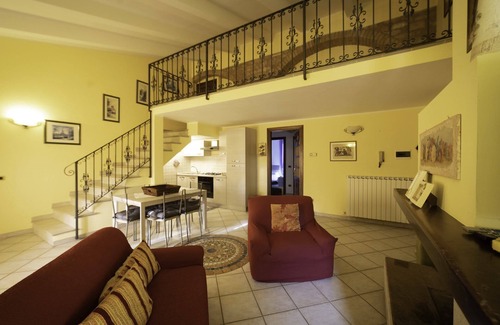 Spello Apartment | THE HOUSE AMONG THE OLIVE TREES