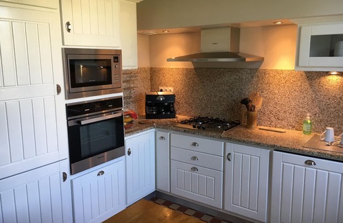 Coulounieix-Chamiers House | The house with blue shutters