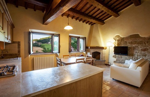 Camerino Apartment | The House of Hills