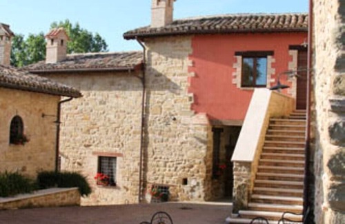 Camerino Apartment | The House of Hills