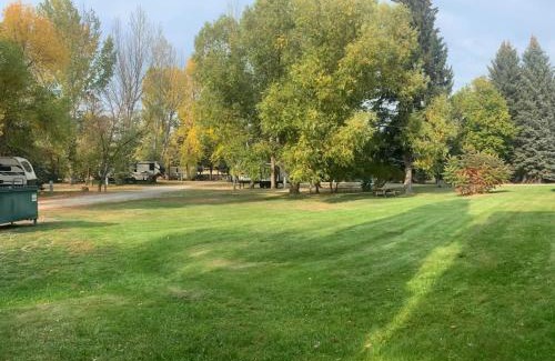Bonners Ferry Hotel | The Idaho Lodge & RV Park