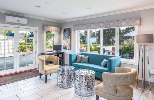 Munras Avenue Hotel | The Inn at 1252