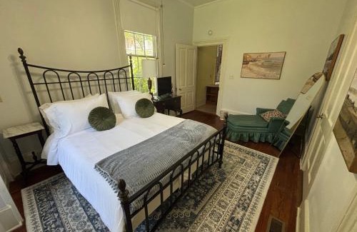 Cannonborough Elliotborough Apartment | The Inn at 257