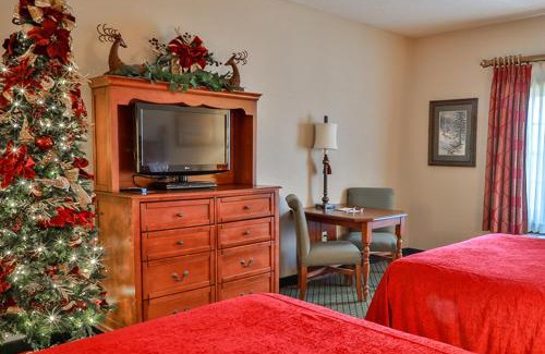 Pigeon Forge Hotel | The Inn at Christmas Place