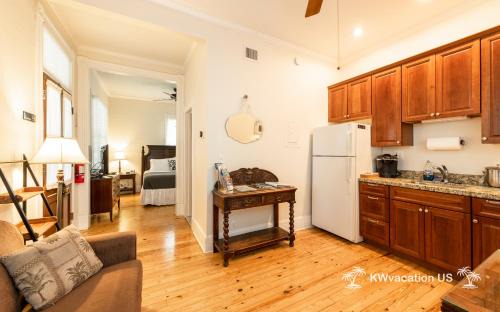 Historic Seaport Apartment | The Island Suite at KW Vacation
