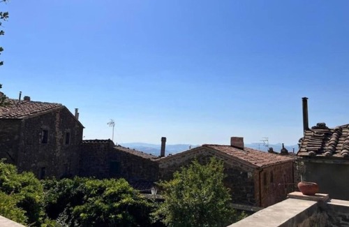 Montecatini Val di Cecina Apartment | The House of Horace