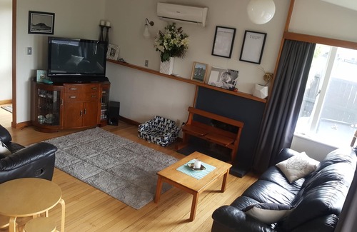 Mount Maunganui House | The Ivy on Tui - Family Beach House