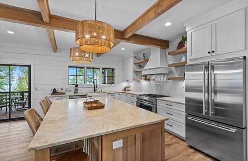 Banner Elk House | The JEM Mine at Eagles Nest: Views, Hot Tub, Ping Pong, Foosball, 3 Fireplaces!