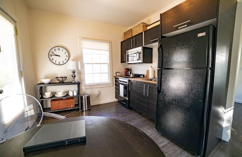 Seville Historic District Cottage | The Jesse: Cottage in Historic Downtown Pensacola