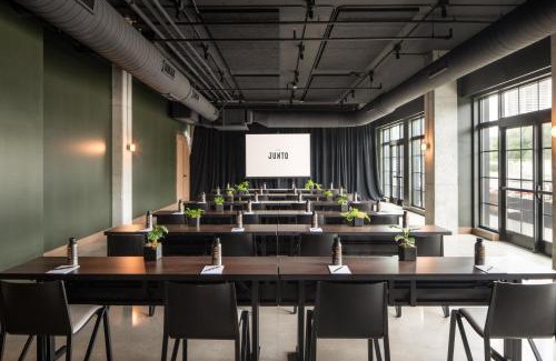 Scioto Mile Hotel | The Junto Hotel