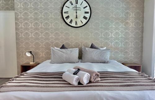 Sunset Beach Villa | The Kite Villa - Luxury Guesthouse